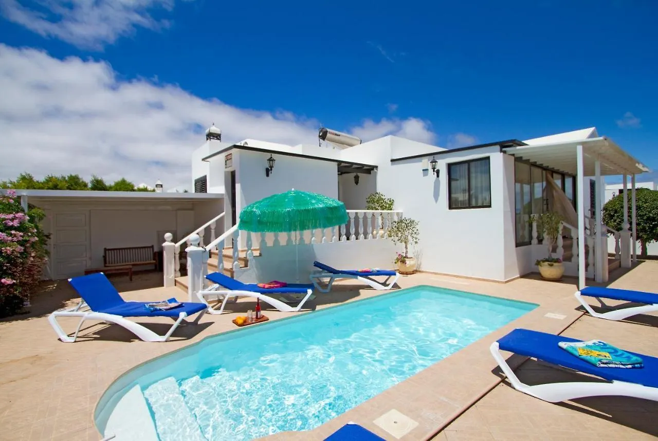 Cosy Lanzarote Villa 3 Bedrooms Heated Pool Villa Honey Puerto Del Carmen Ισπανία