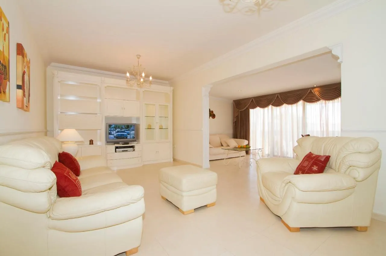 Cosy Lanzarote Villa 3 Bedrooms Heated Pool Villa Honey Puerto Del Carmen